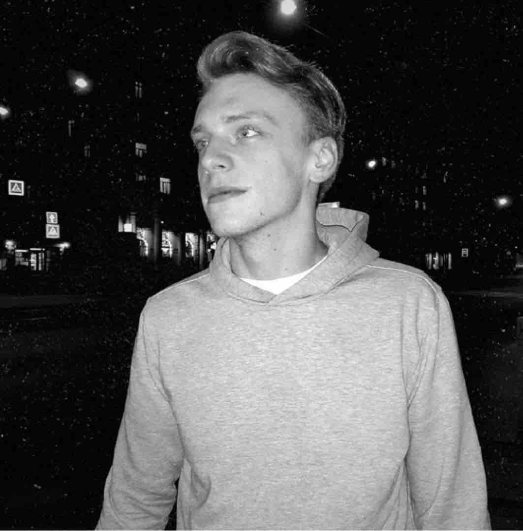 Константин Смирнов