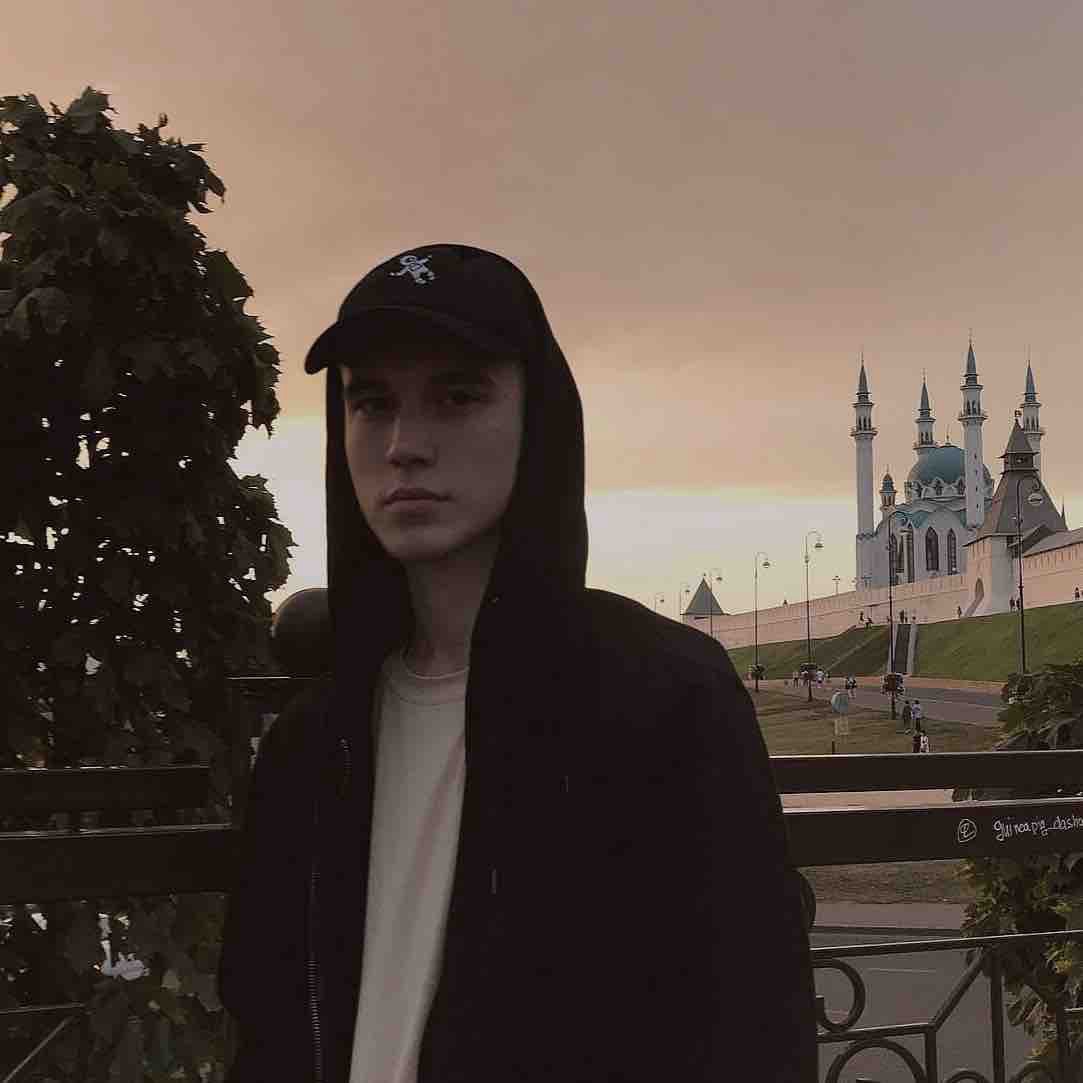Дамир Каюмов