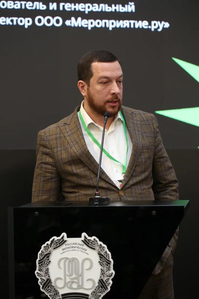 Антон Ямпольский | Сетка — социальная сеть от hh.ru