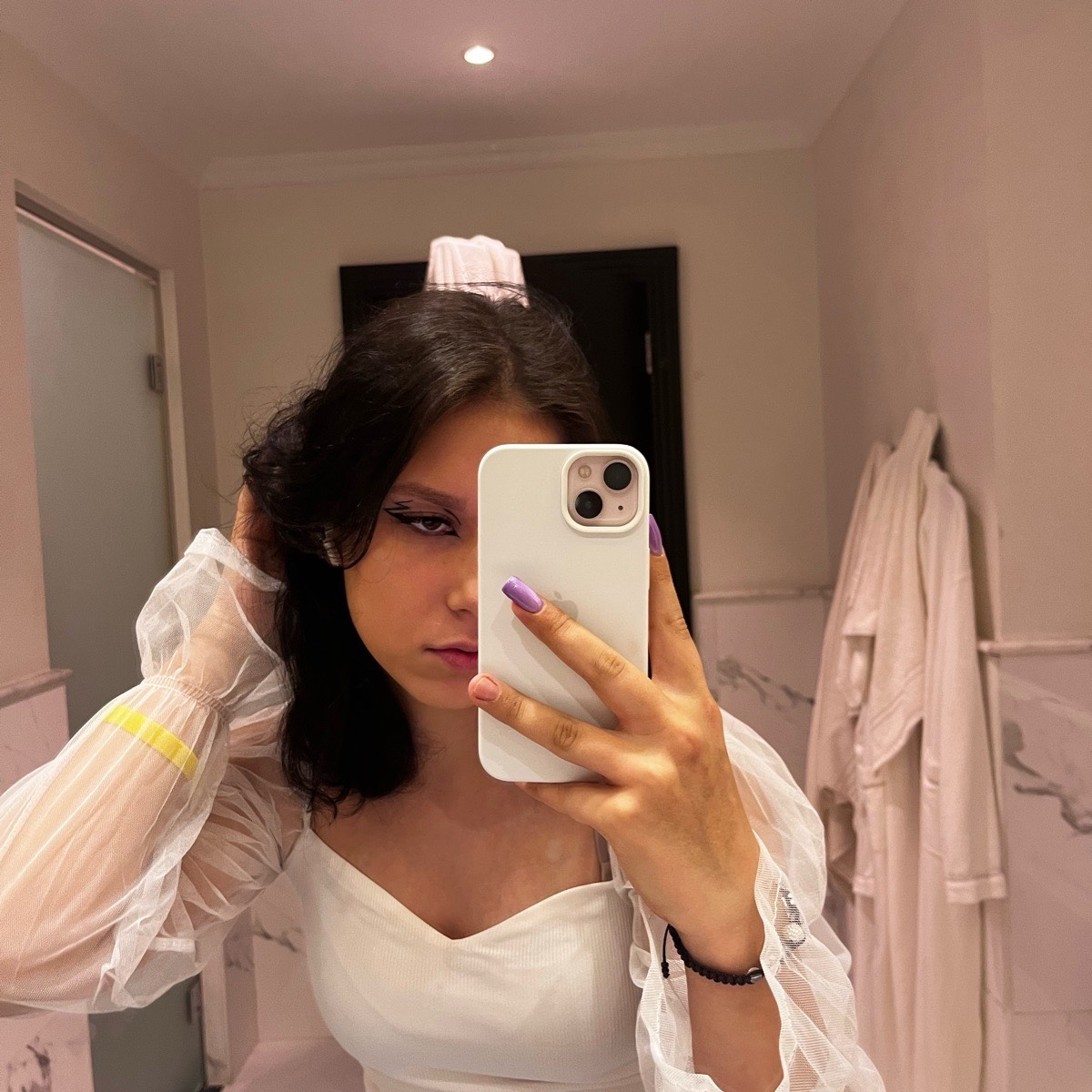 Анна Лесникова