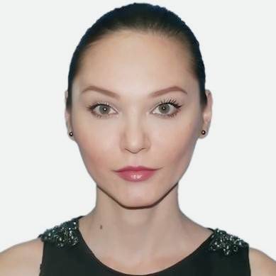 Луиза Аксарова