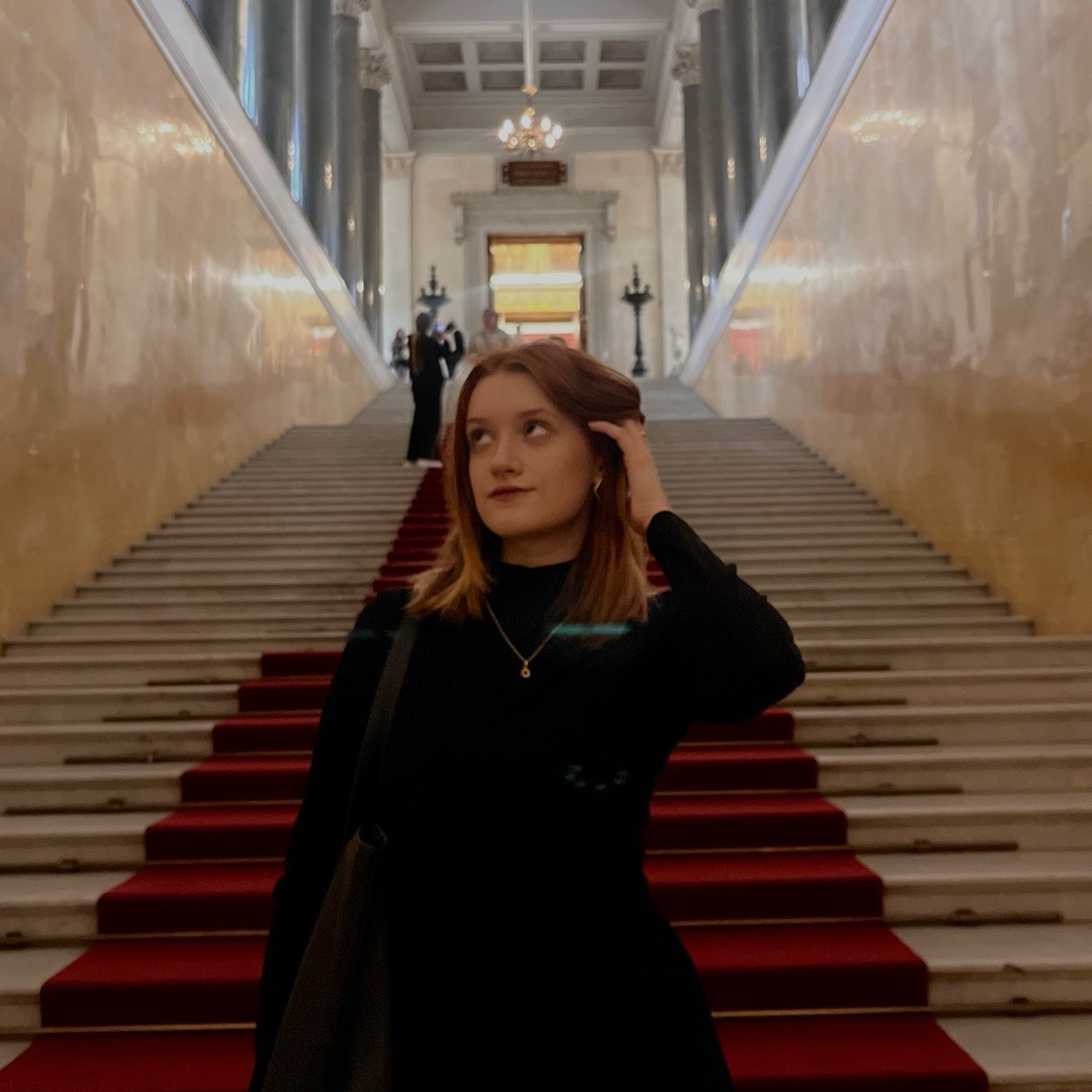 Надежда Власенко | Сетка — социальная сеть от hh.ru