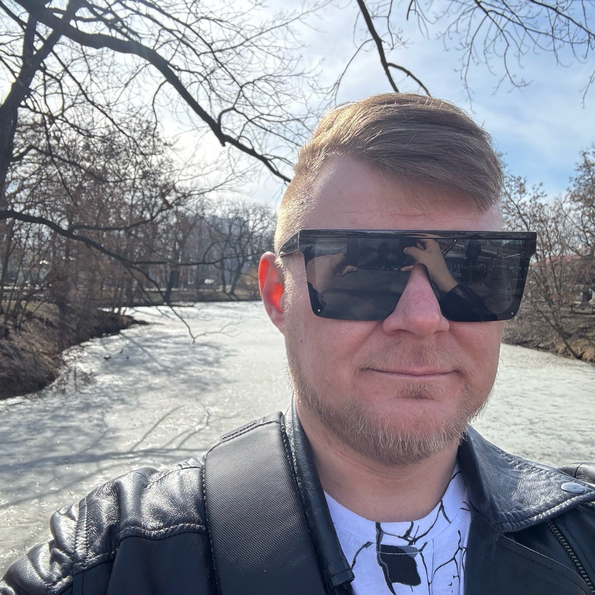 Дмитрий Искоркин