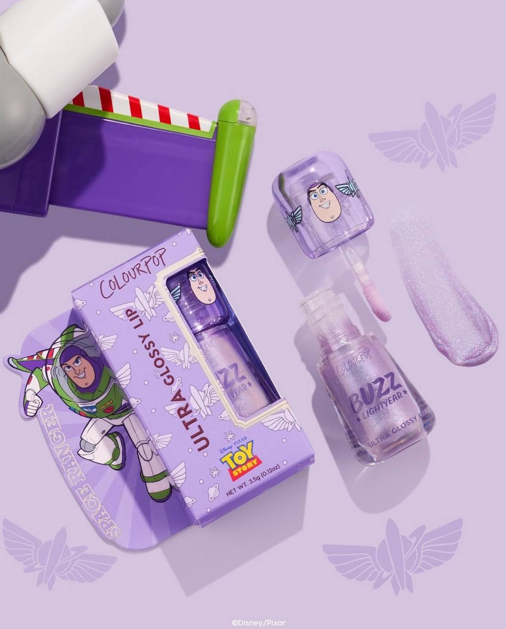Миллениалы, для вас: косметику по «Истории игрушек» дропнул бренд ColourPop! В коллекции десять предметов: блески для губ, зеленая (!) тушь, палетка теней и блёстки для кожи | Сетка — социальная сеть от hh.ru
