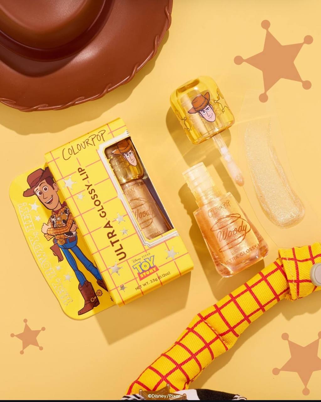 Миллениалы, для вас: косметику по «Истории игрушек» дропнул бренд ColourPop! В коллекции десять предметов: блески для губ, зеленая (!) тушь, палетка теней и блёстки для кожи | Сетка — социальная сеть от hh.ru