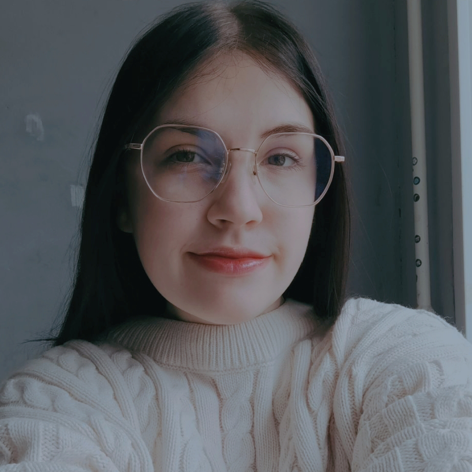 Всем привет! Меня зовут Диана, мне 19 лет. Рада знакомству | Сетка — социальная сеть от hh.ru