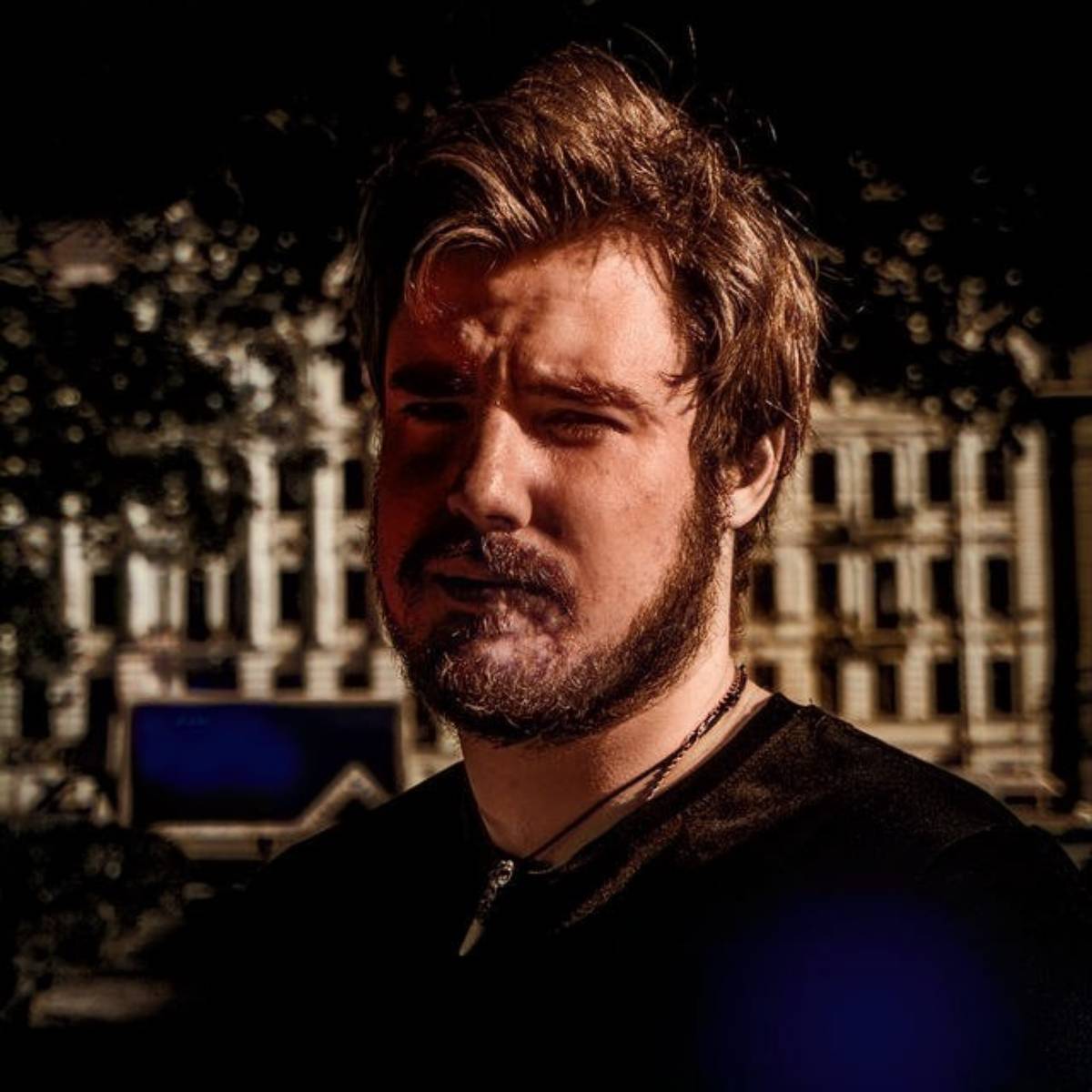 Роман Каштан