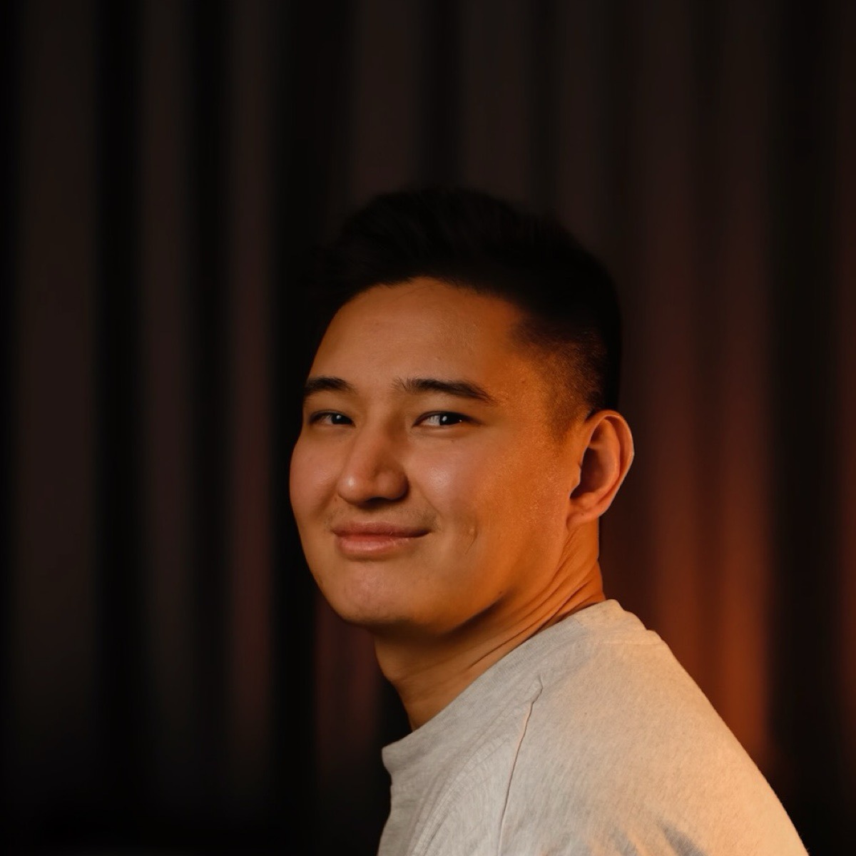 Маратбек Сакиев | Сетка — социальная сеть от hh.ru