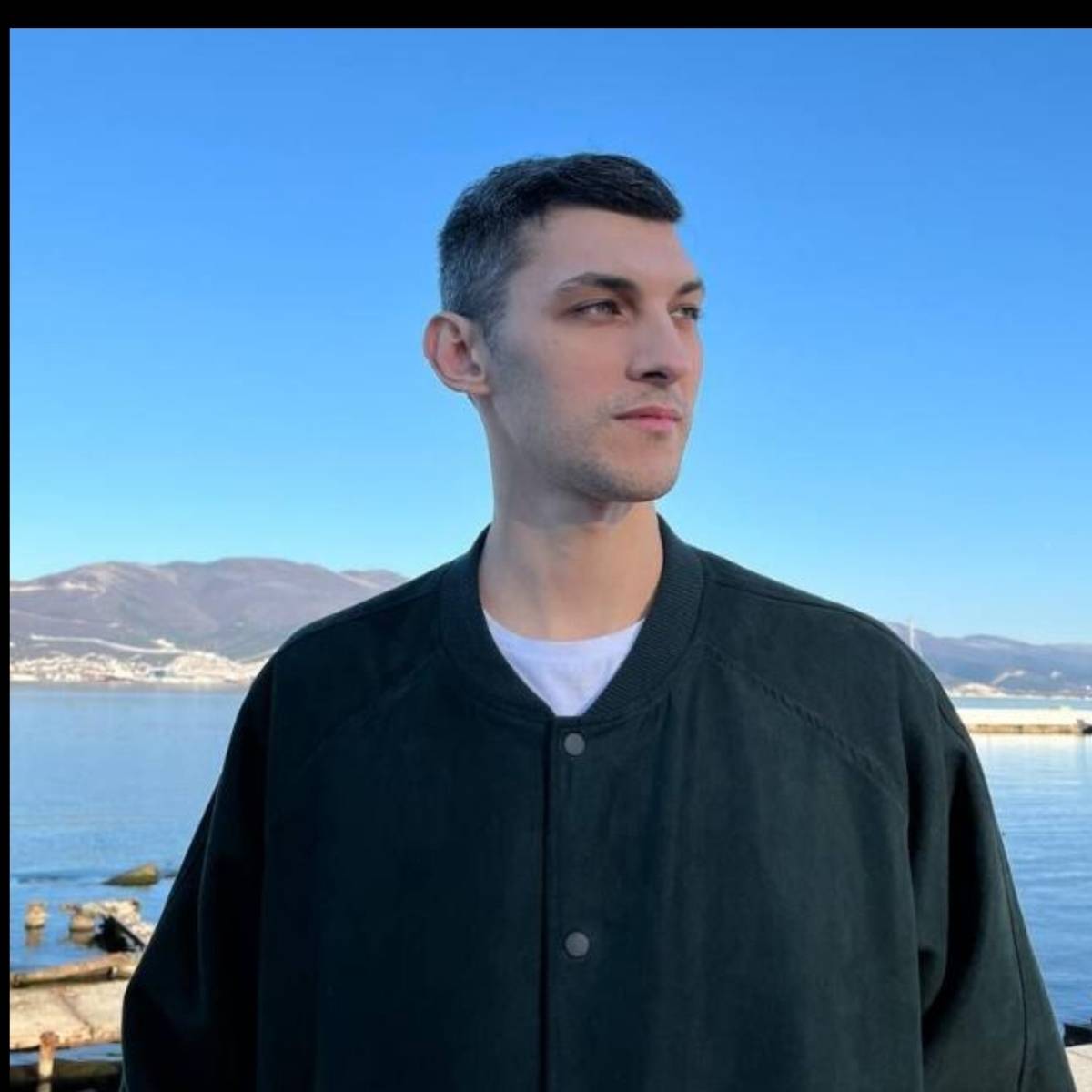 Roman Chekalin | Сетка — социальная сеть от hh.ru