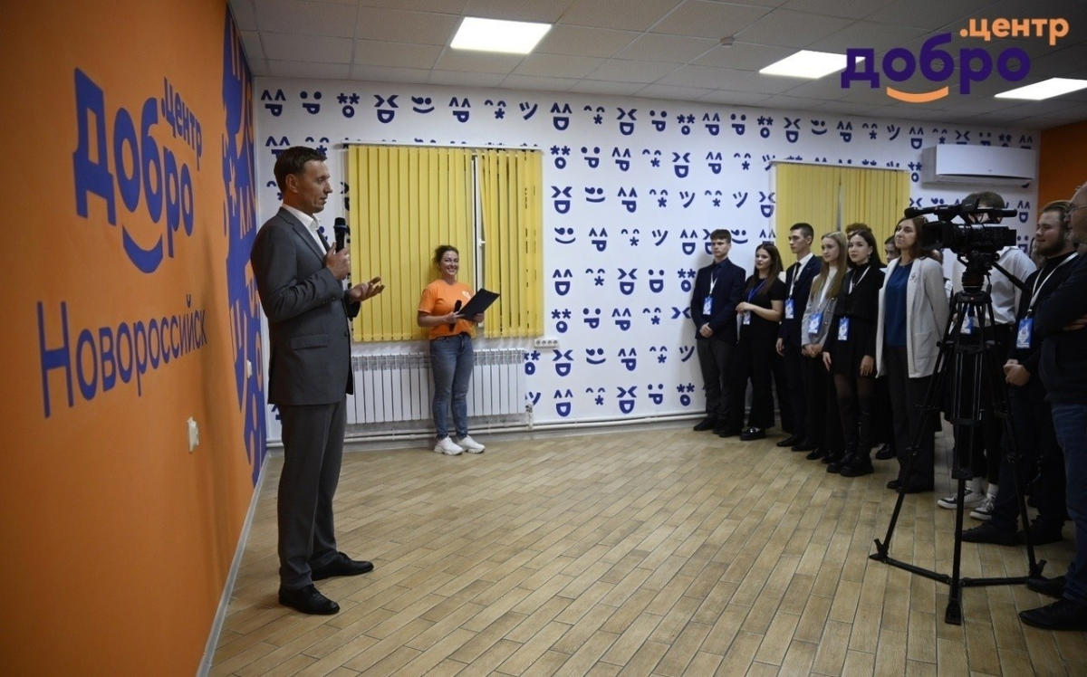 Помогу создать особую атмосферу в вашем офисе, компании | Сетка — социальная сеть от hh.ru