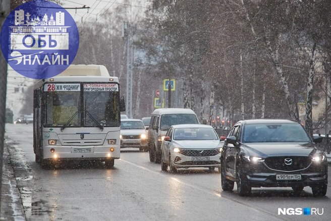 ↗ «Там всё в ямах и заторах»: автобус № 28 перестал возить пассажиров до конечной остановки
«Автобус № 28 перестал ходить до Пригородного простора | Сетка — социальная сеть от hh.ru