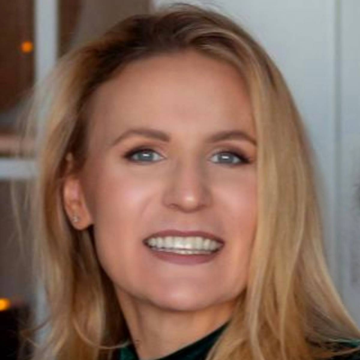 Юлия Коршунова