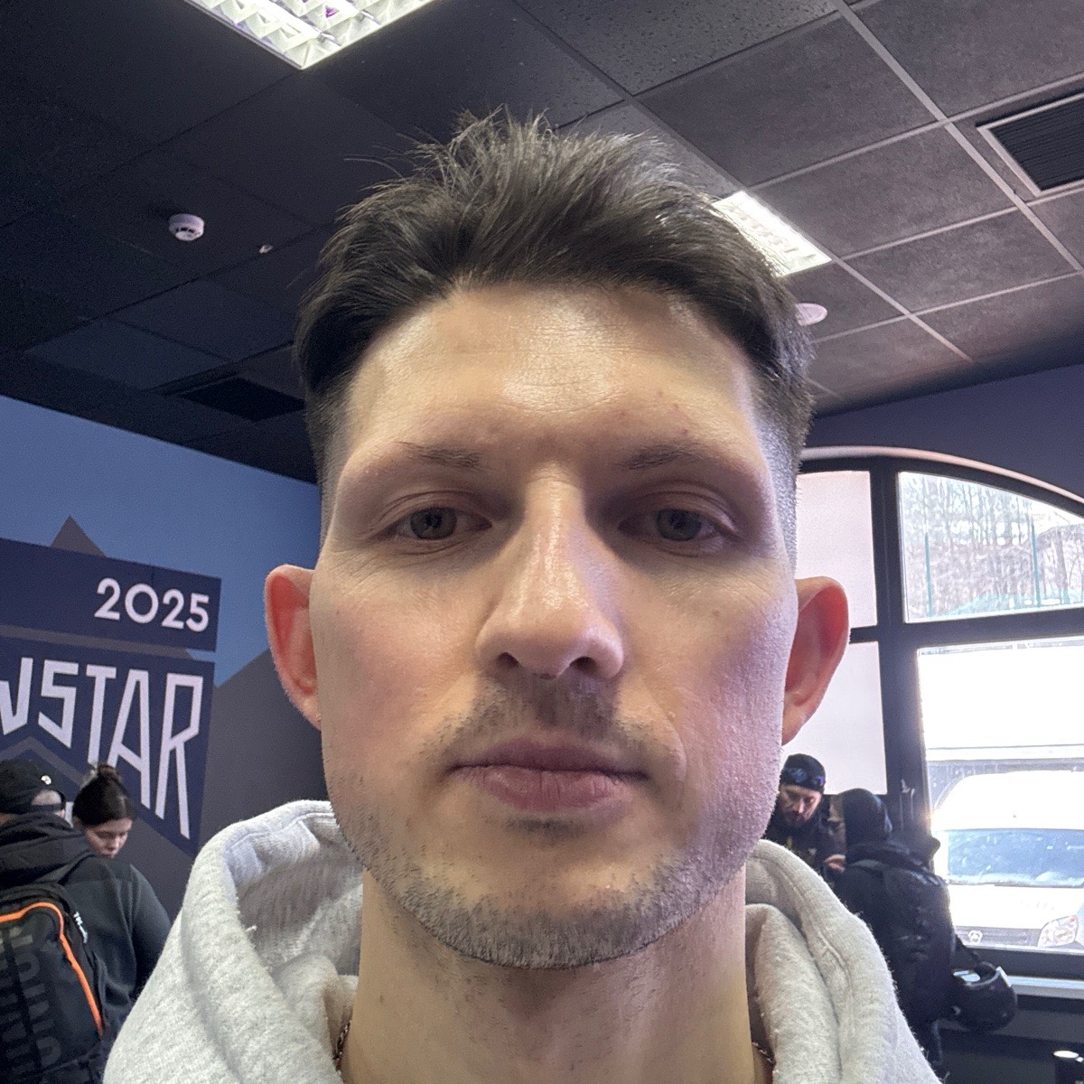 Виктор Пикишкин
