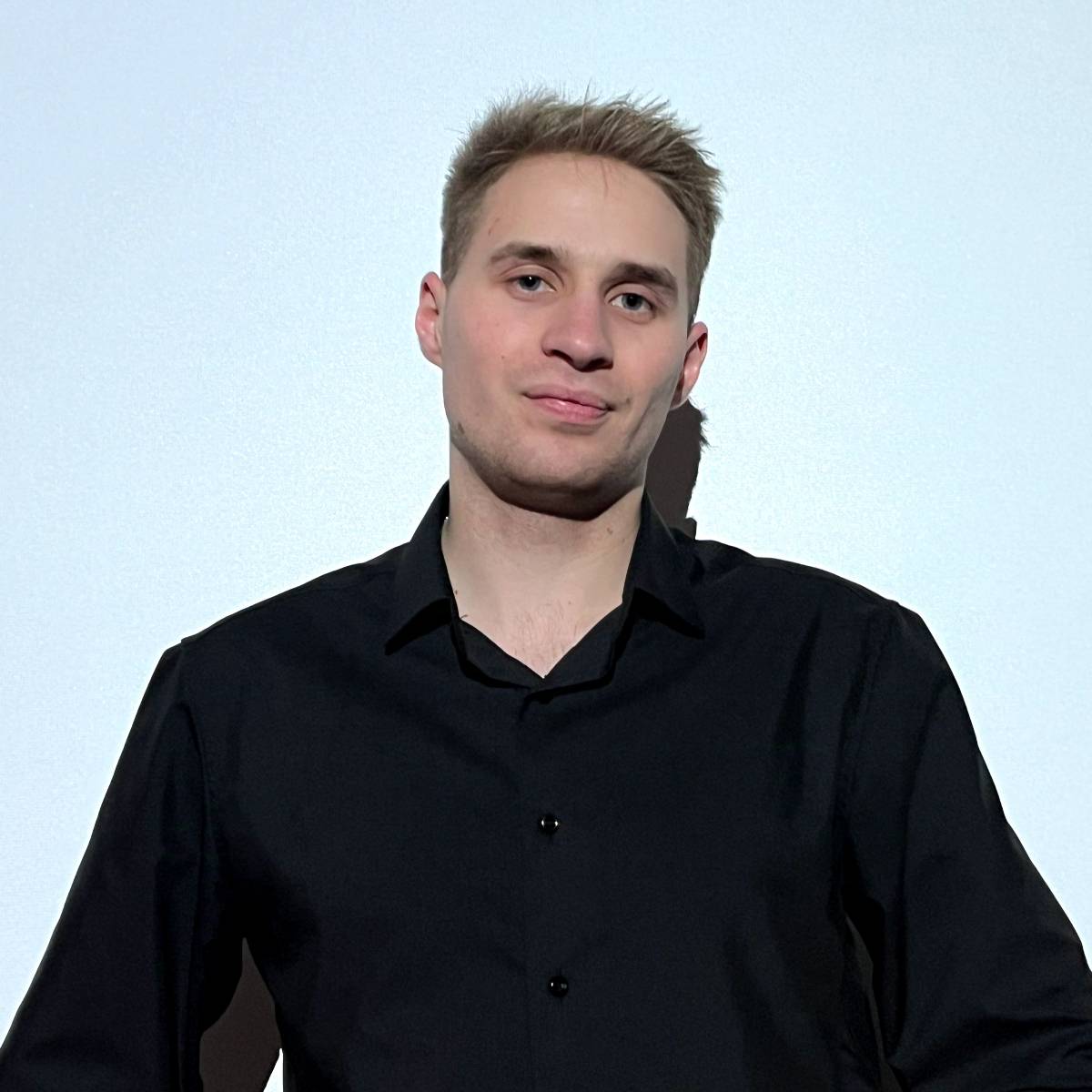 Дмитрий Ляхов