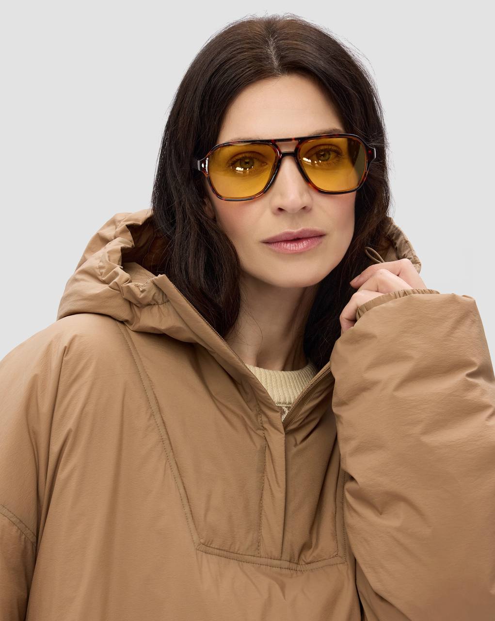 https://monochrome.ru/shop/outerwear/down-anorak-593-grams-nude | Сетка — социальная сеть от hh.ru