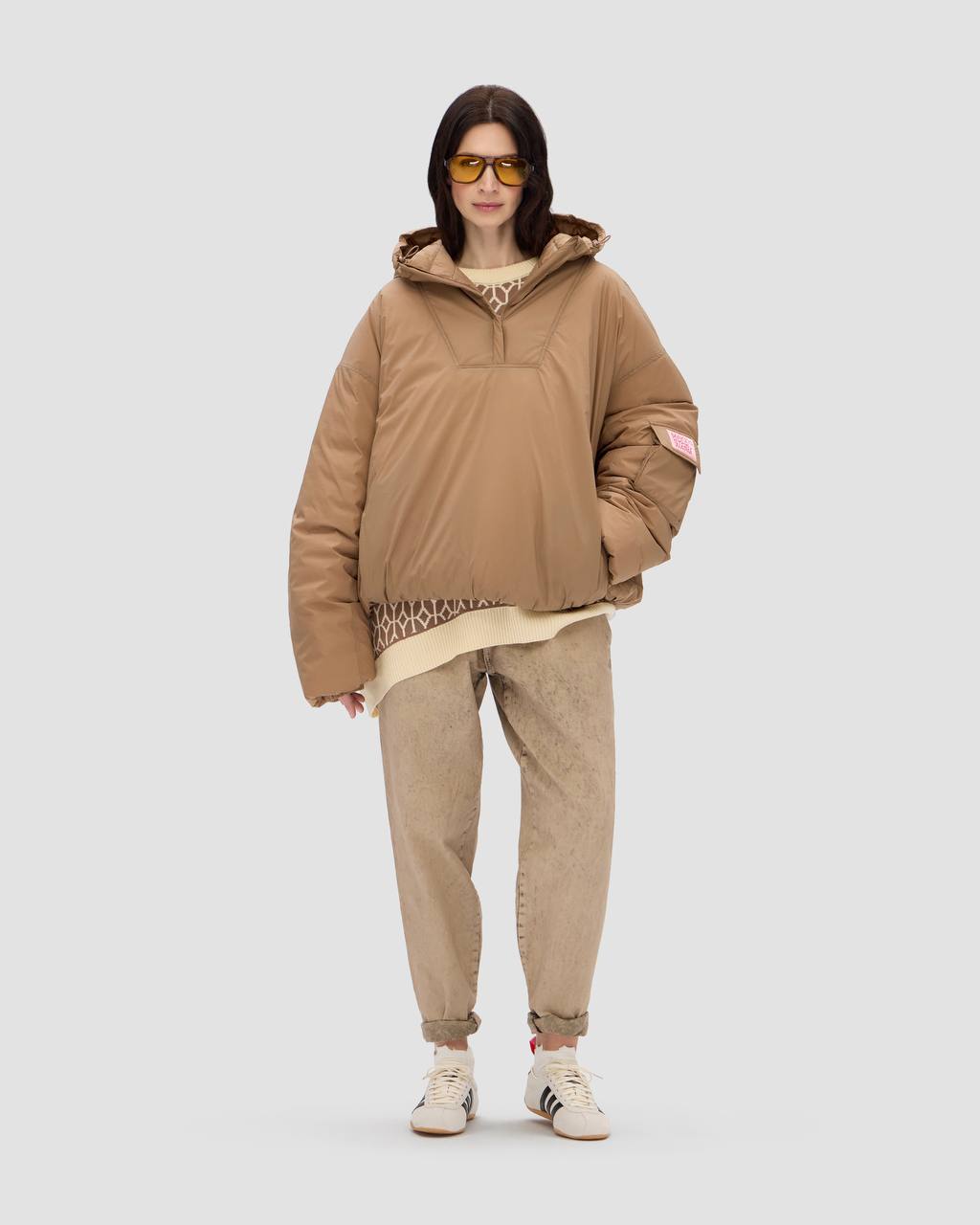 https://monochrome.ru/shop/outerwear/down-anorak-593-grams-nude | Сетка — социальная сеть от hh.ru