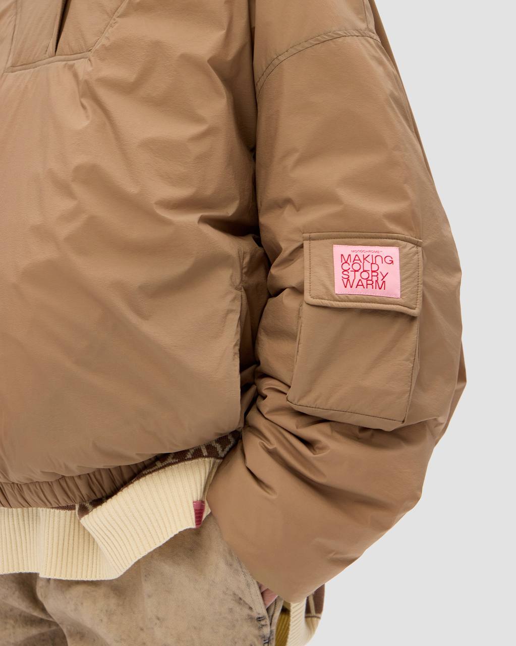 https://monochrome.ru/shop/outerwear/down-anorak-593-grams-nude | Сетка — социальная сеть от hh.ru