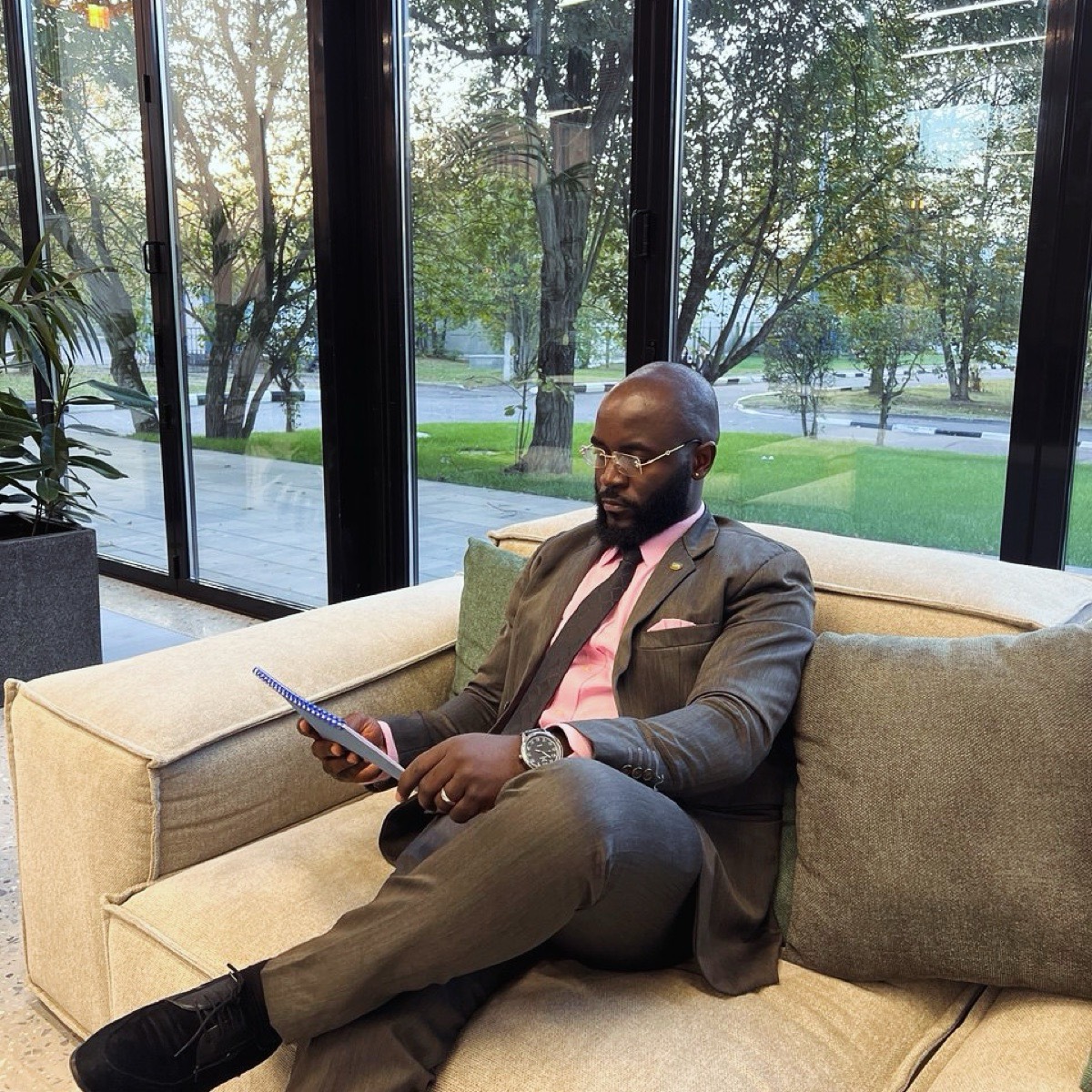 Network member avatar