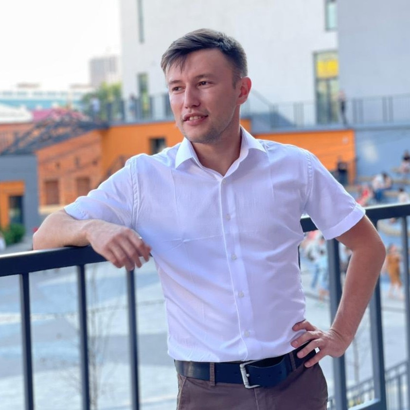 Артур Сафиуллин | Сетка — социальная сеть от hh.ru