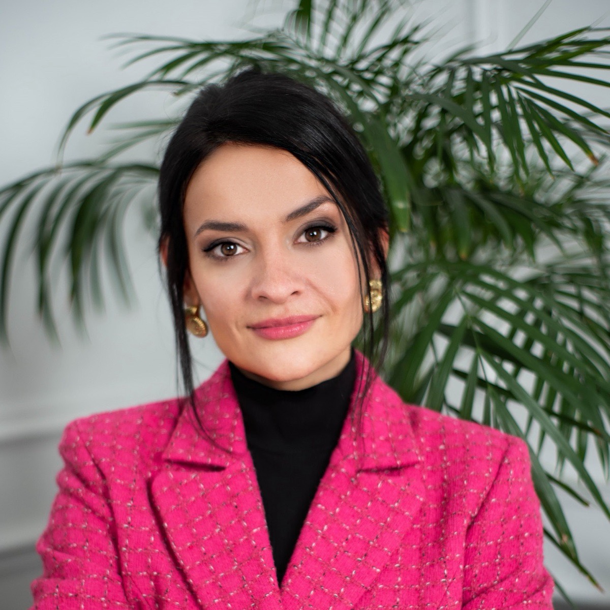 Натали Галустян | Сетка — социальная сеть от hh.ru