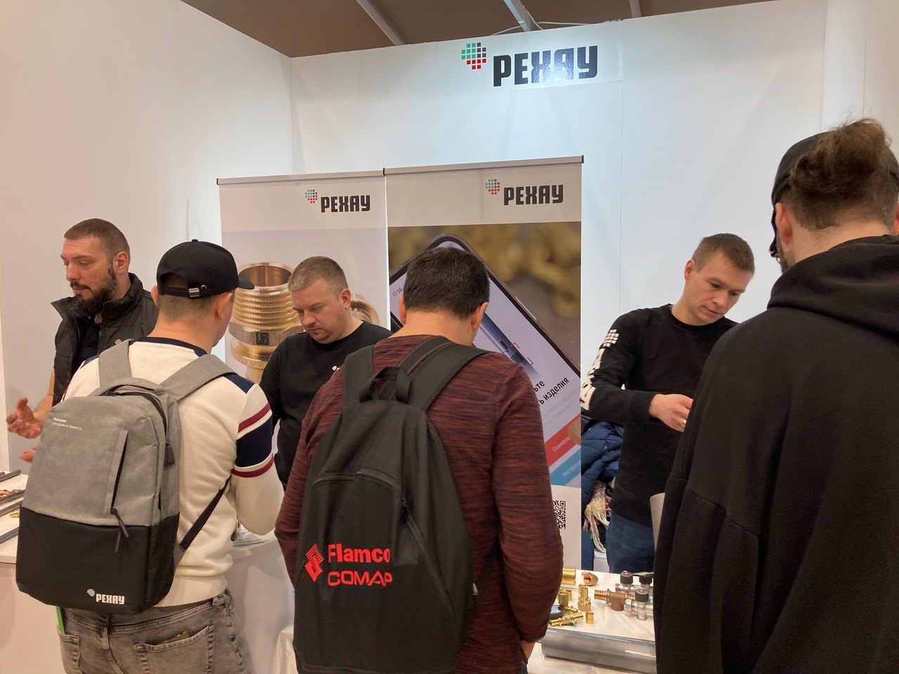 LUNDA EXPO в разгаре | Сетка — социальная сеть от hh.ru