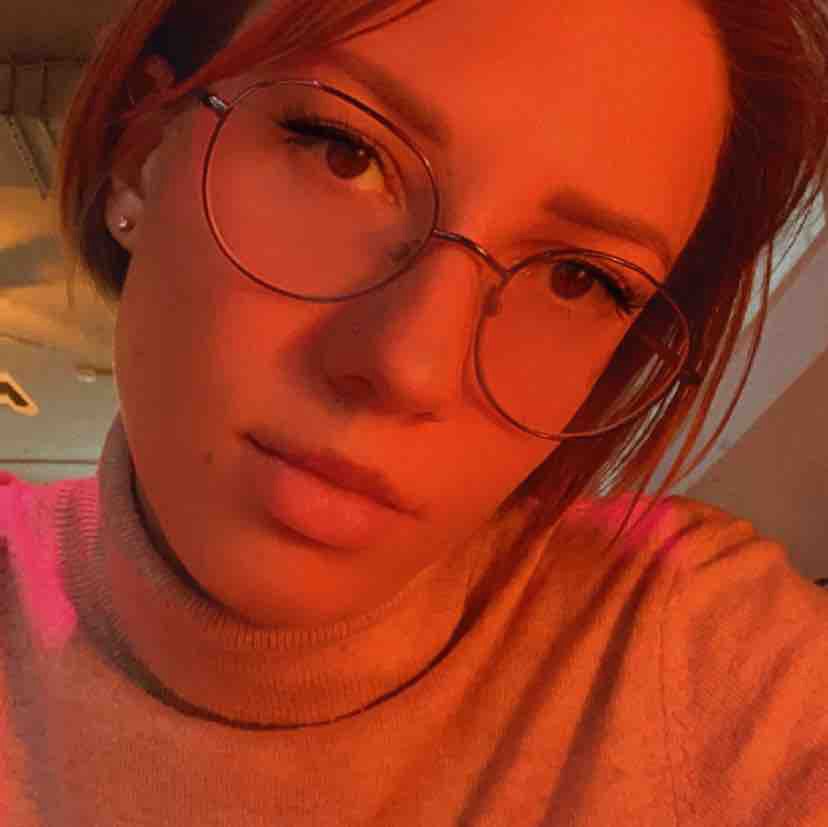 Анастасия Сат | Сетка — социальная сеть от hh.ru