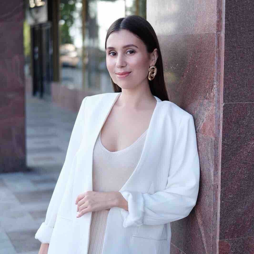 Полина Стрельникова | Сетка — социальная сеть от hh.ru