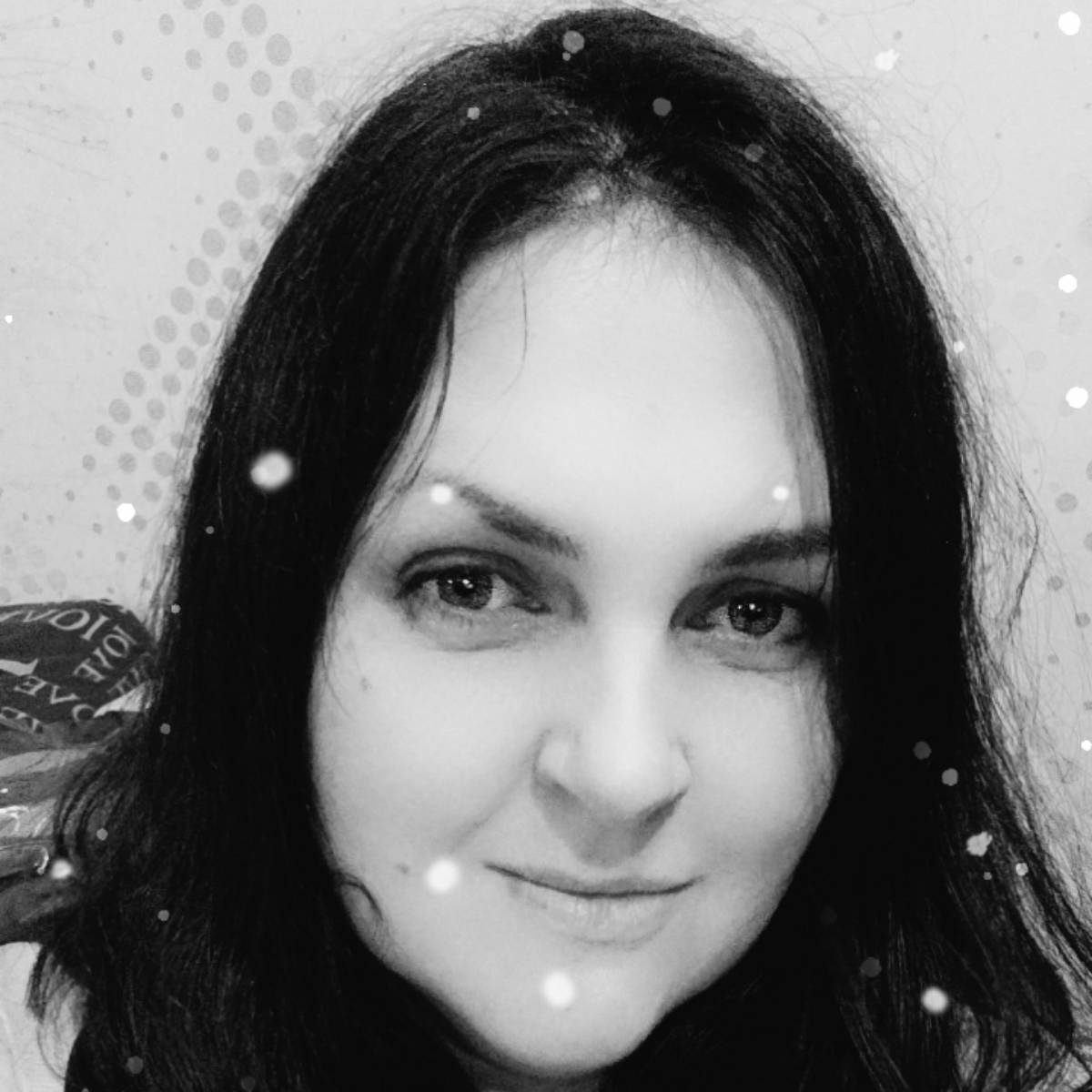 Анна Издешова
