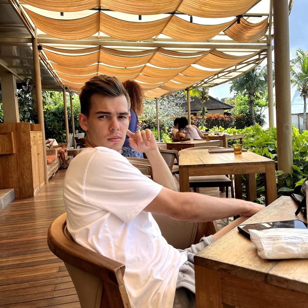 Никита Борисенко | Сетка — социальная сеть от hh.ru