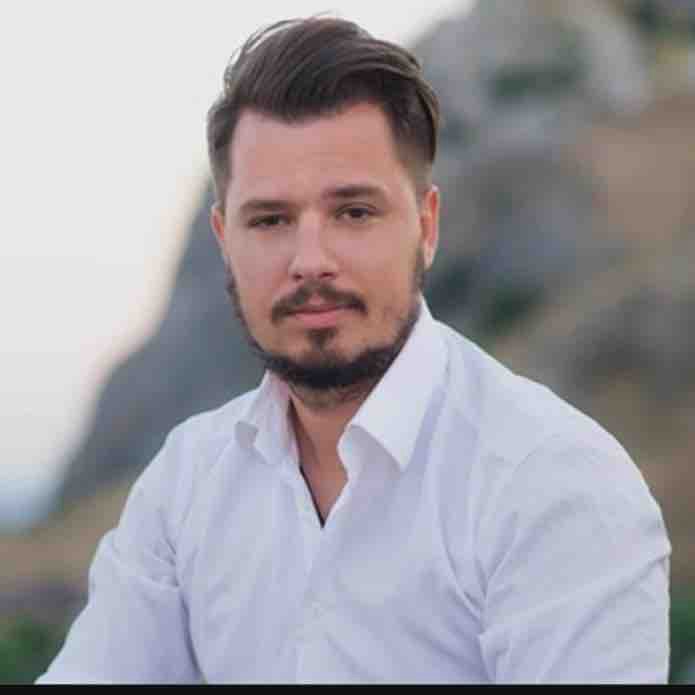 Александр Скобляков | Сетка — социальная сеть от hh.ru