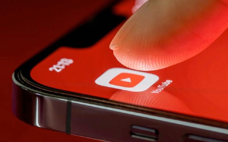 #Антон YouTube пересмотрит свой алгоритм подсчета просмотров Shorts.
Раньше YouTube считал за просмотр несколько секунд проигранного видео, с 31 марта их будут считать иначе | Сетка — социальная сеть от hh.ru