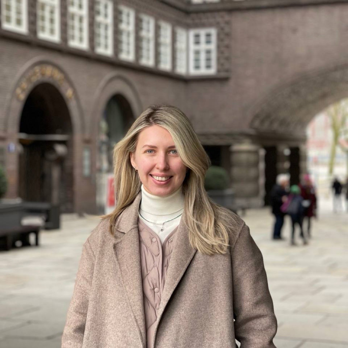 Кристина Зозуля | Сетка — социальная сеть от hh.ru