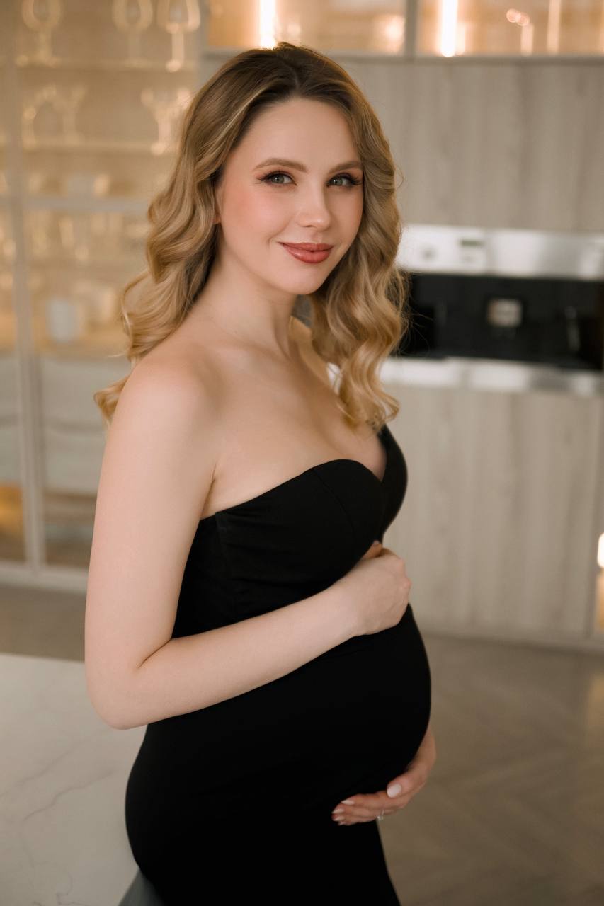 Ура, понедельник!
А завтра – апрель. Месяц, когда я стану мамой. 
Завтра начинается 38 неделя беременности | Сетка — социальная сеть от hh.ru