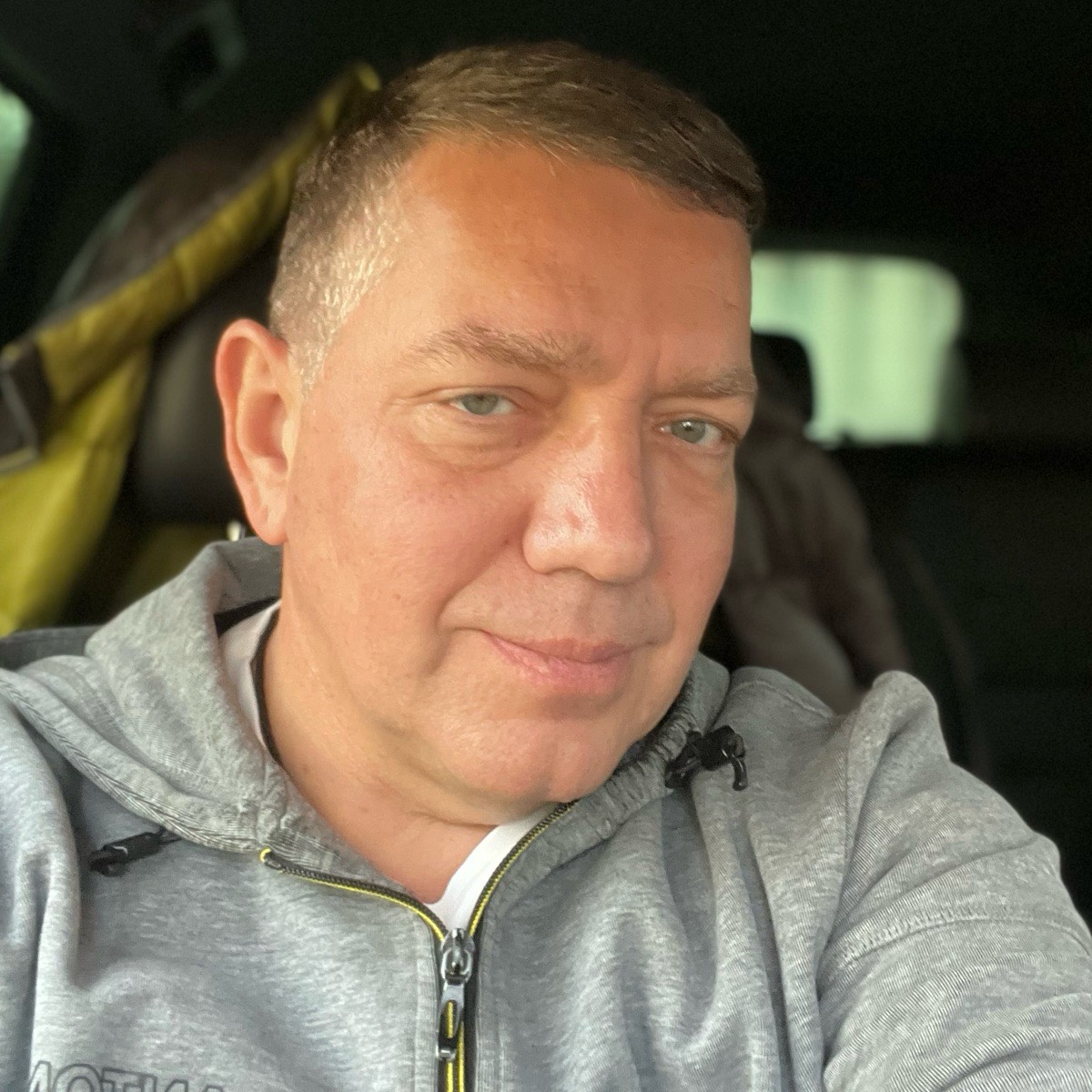 Олег Партушев | Сетка — социальная сеть от hh.ru