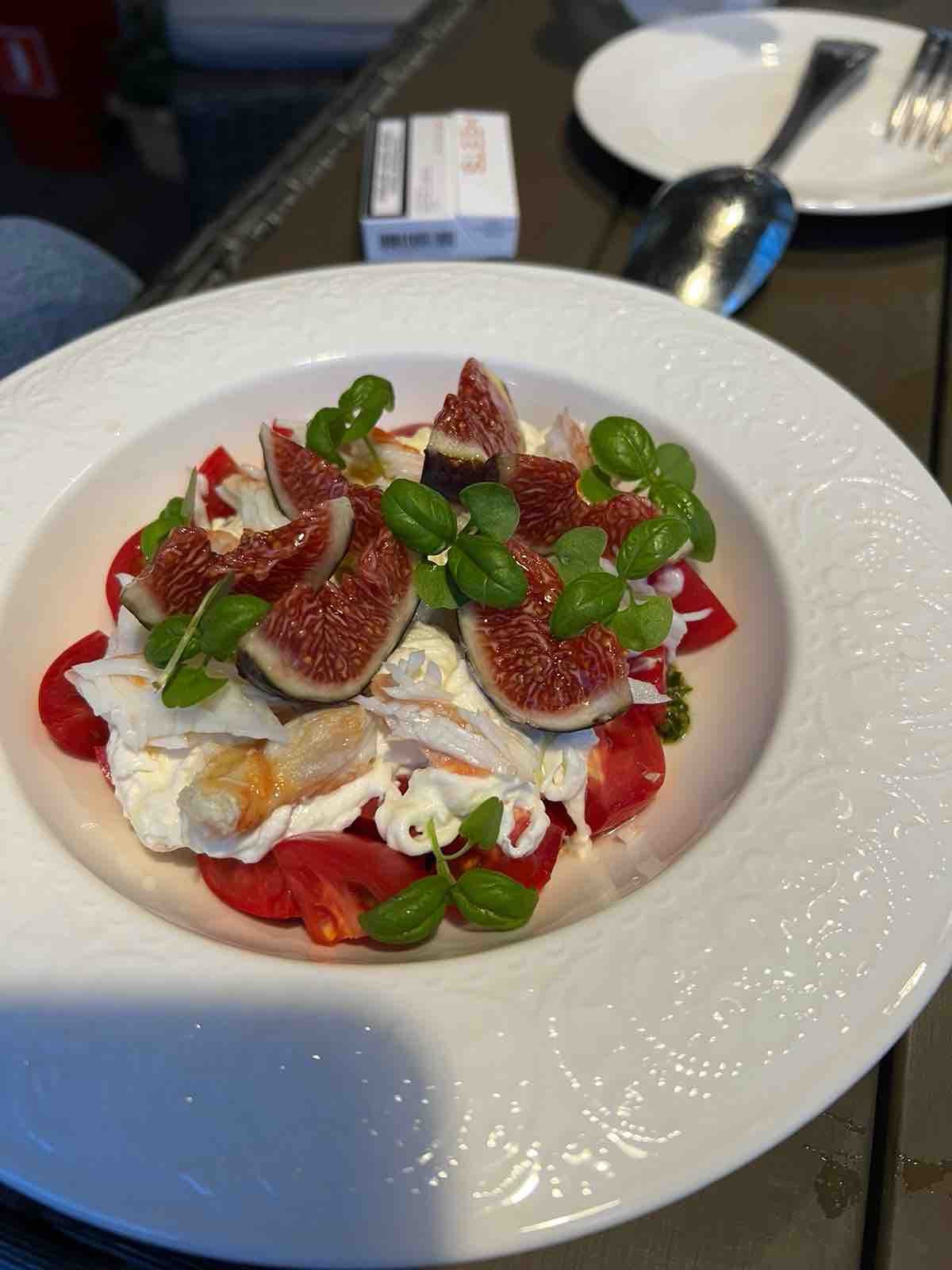 Aziz Samiv | Сетка — социальная сеть от hh.ru