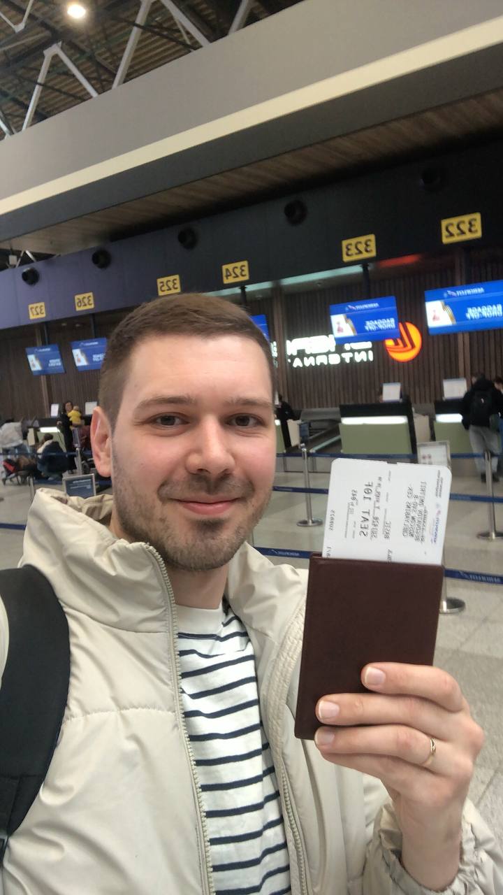 Устал от стартапов, ухожу в тревел-блогеры!
Друзья, я устал от сидячего образа жизни, 100% онлайн-работы и удаленки! Поэтому делаю полный ребрендинг всех своих активностей в сторону путешествий | Сетка — социальная сеть от hh.ru