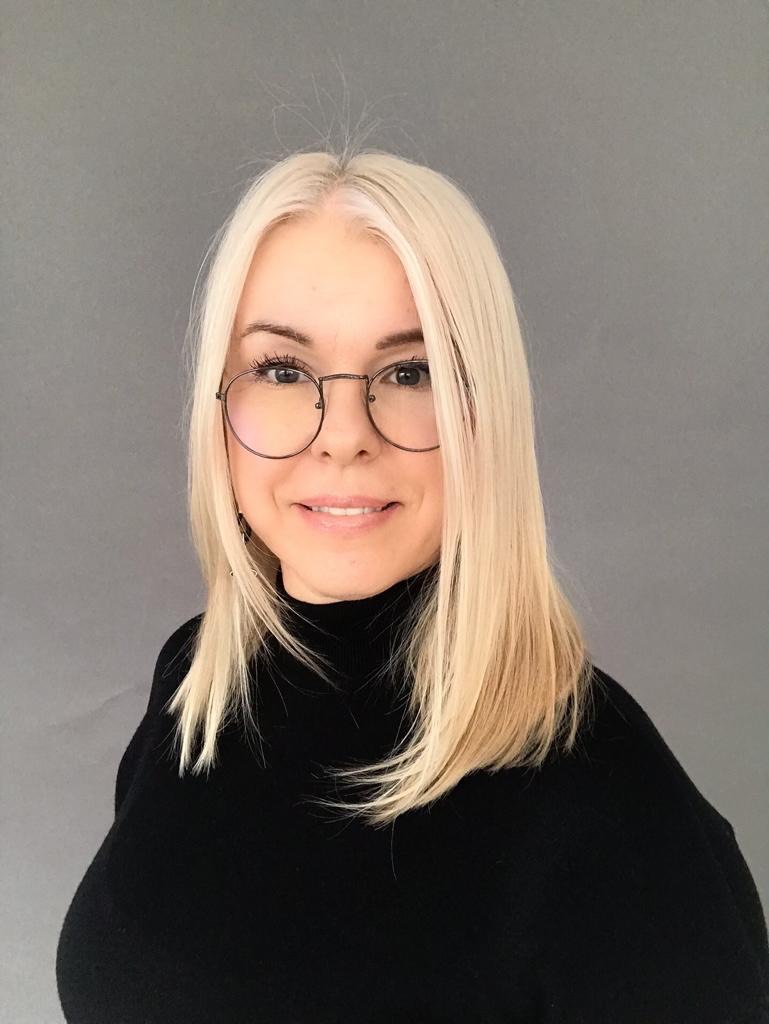 Юлия Бушуева | Сетка — социальная сеть от hh.ru