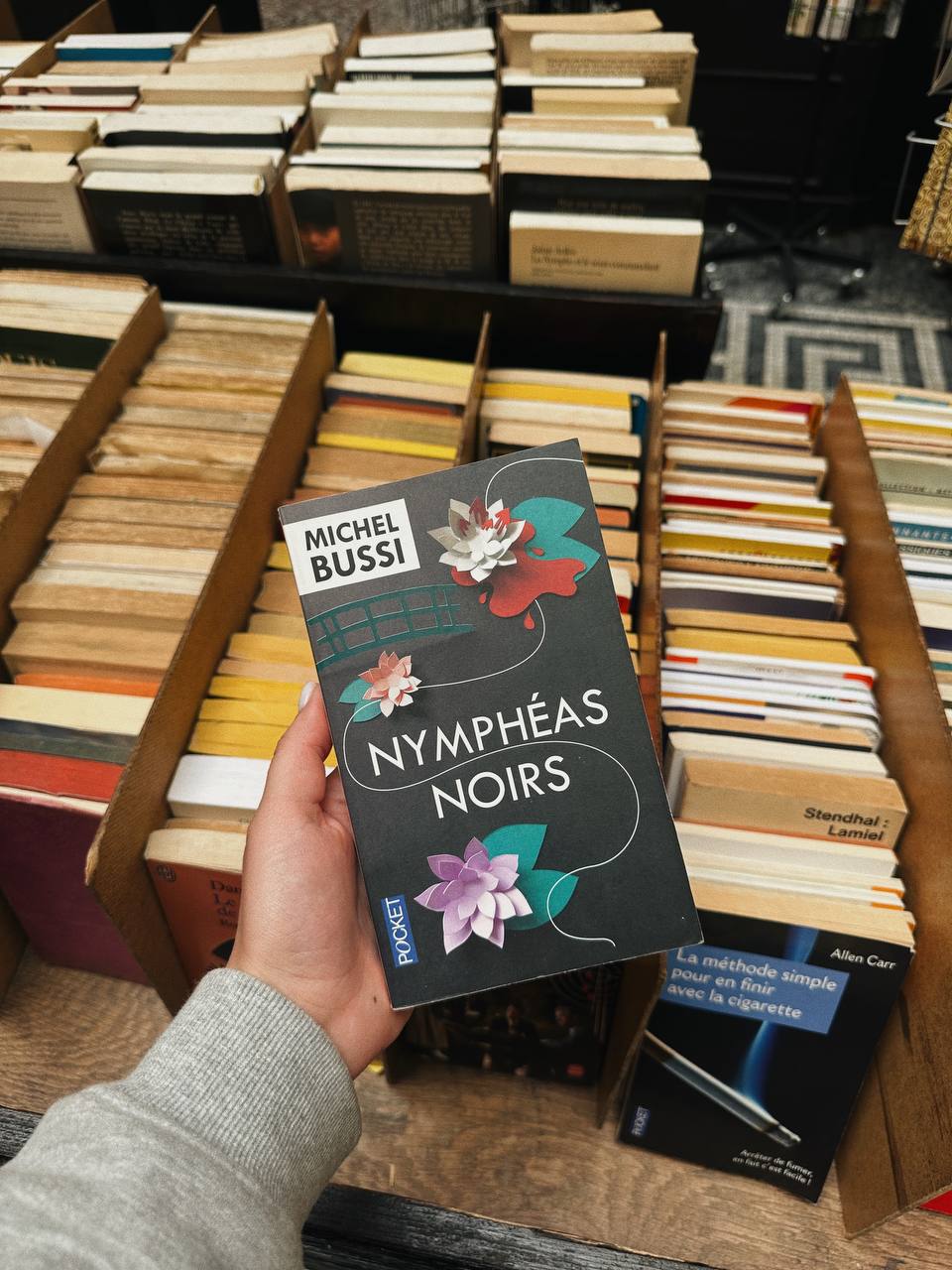 4 примера, как кейсы из мира литературы и книжного бизнеса можно перенять в развитие своего дела, канала и медиа-присутствия:
Мемуары Бритни Спирс — кейс, как личная драма становится вирусным контенто... | Сетка — социальная сеть от hh.ru