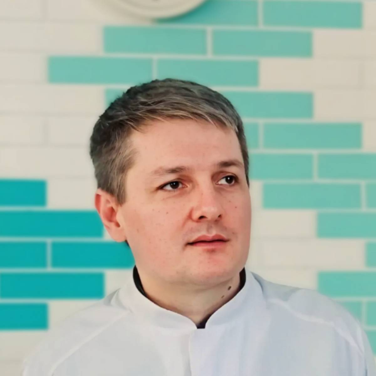 Александр Дмитриев