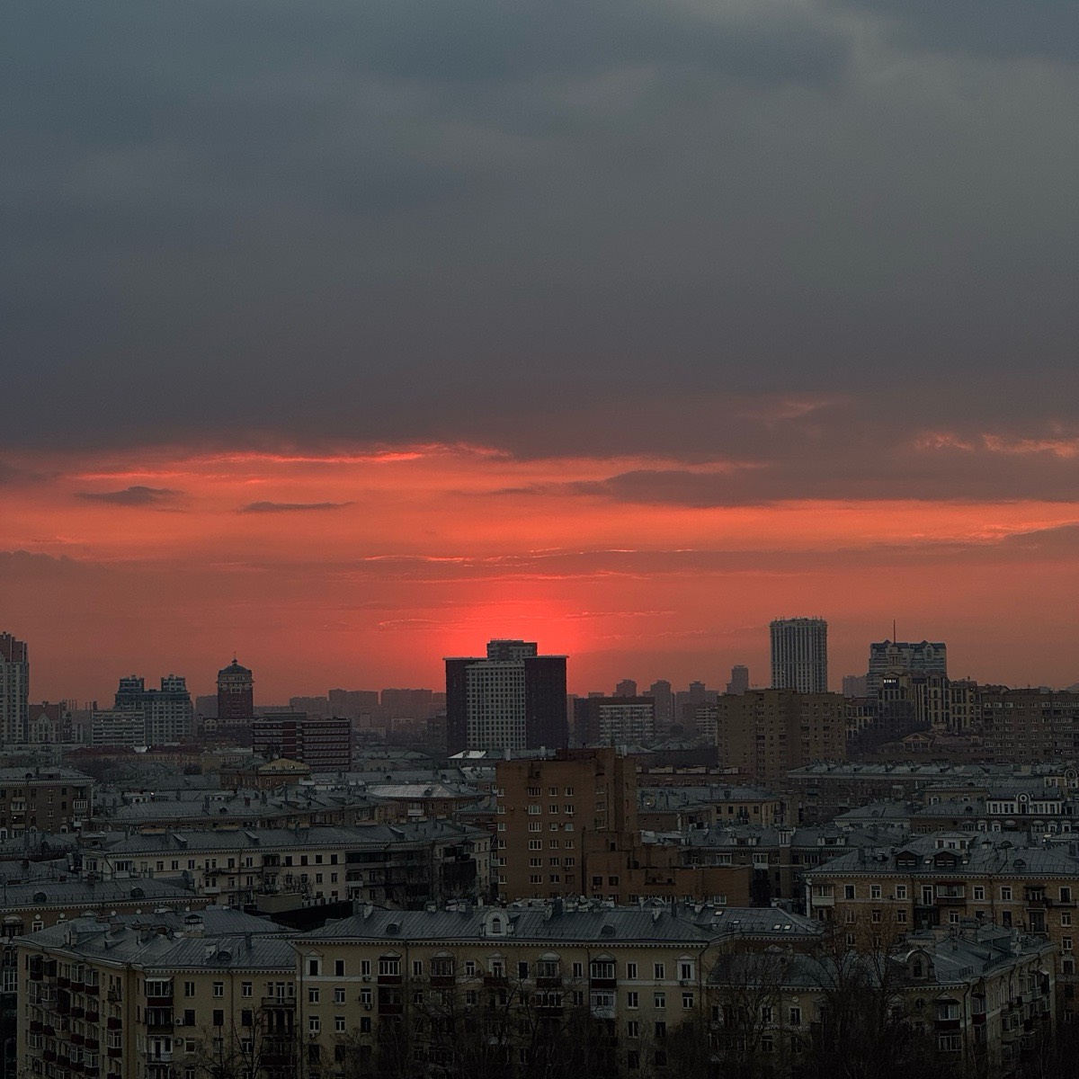 Михаил Жаров