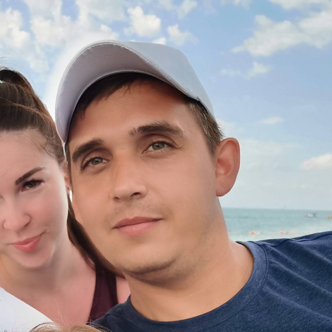 Дмитрий Абрамовских