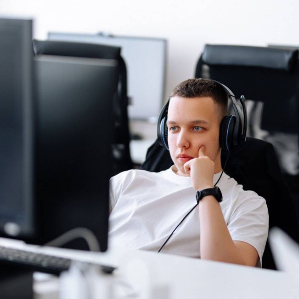 Евгений Рыбаков | Сетка — социальная сеть от hh.ru