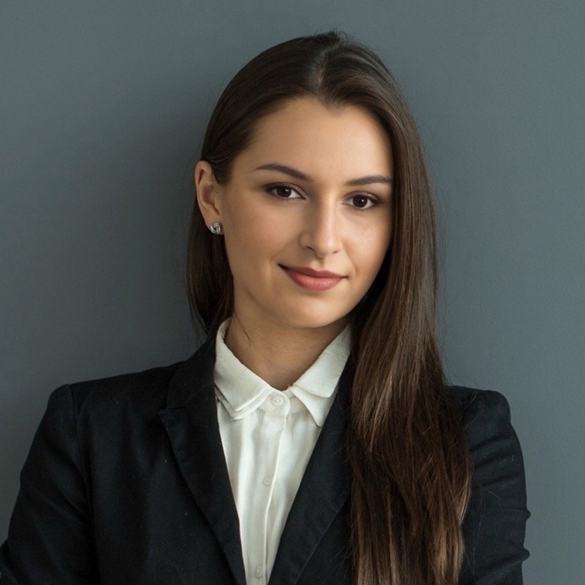 Эльвира Савина | Сетка — социальная сеть от hh.ru