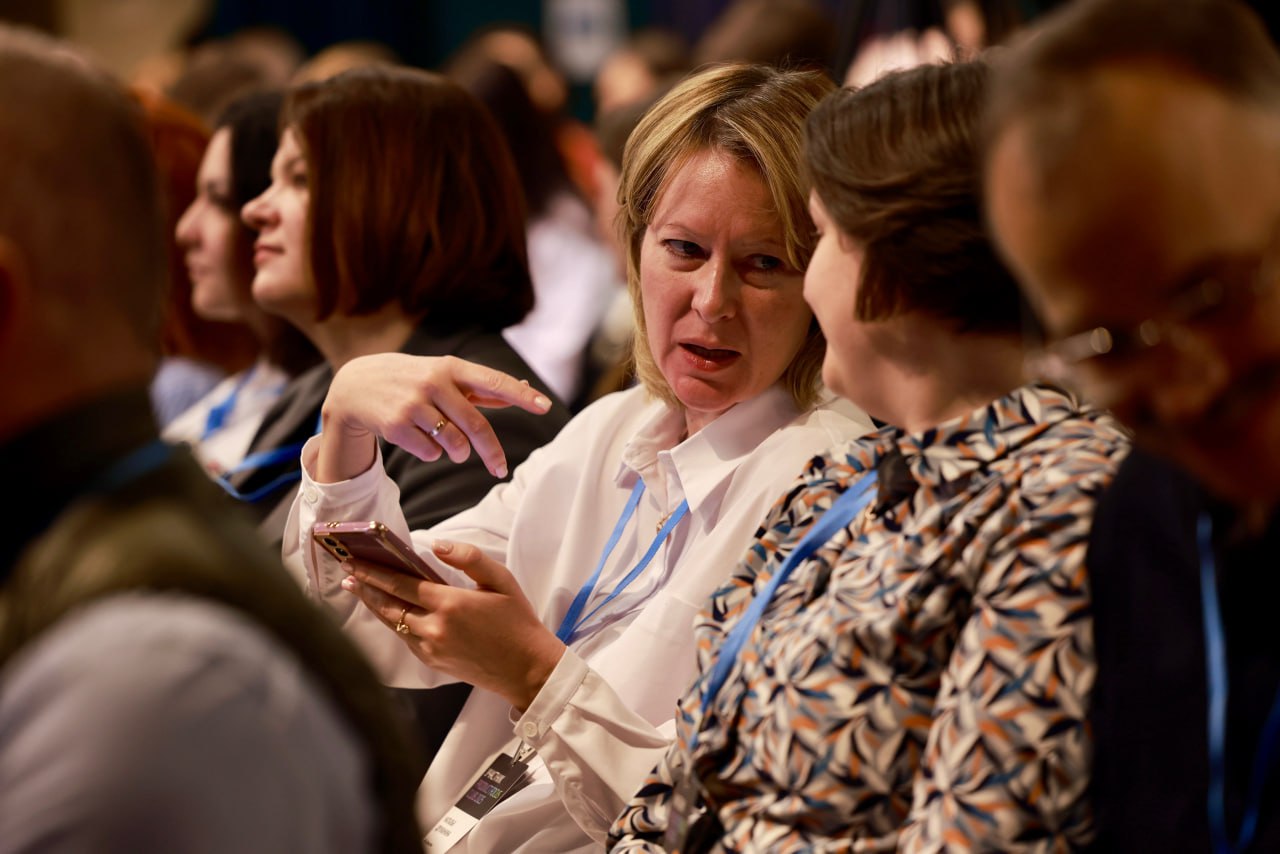 😮 Итоги Конференции Product Focus Club 2025!
Закрытая конференция по продакт менеджменту Product Focus Club 2025 прошла на ура! И это всё это благодаря вам!
На одной площадке собрались 31+ спикеров, к... | Сетка — социальная сеть от hh.ru