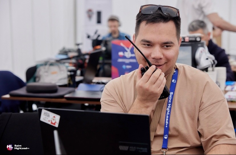 🔥6 месяцев подготовки, 2500 участников и 1 тонна цыплят…🐣 | Сетка — социальная сеть от hh.ru