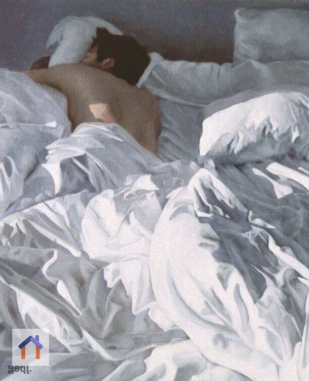 Одеяло с пододеяльником –
поскорей укрыться с головой.
Не будите меня – я маленький,
я с работы, и едва живой.
Я свернусь калачиком
на краешке
у гремящей, как тоска, реки | Сетка — социальная сеть от hh.ru