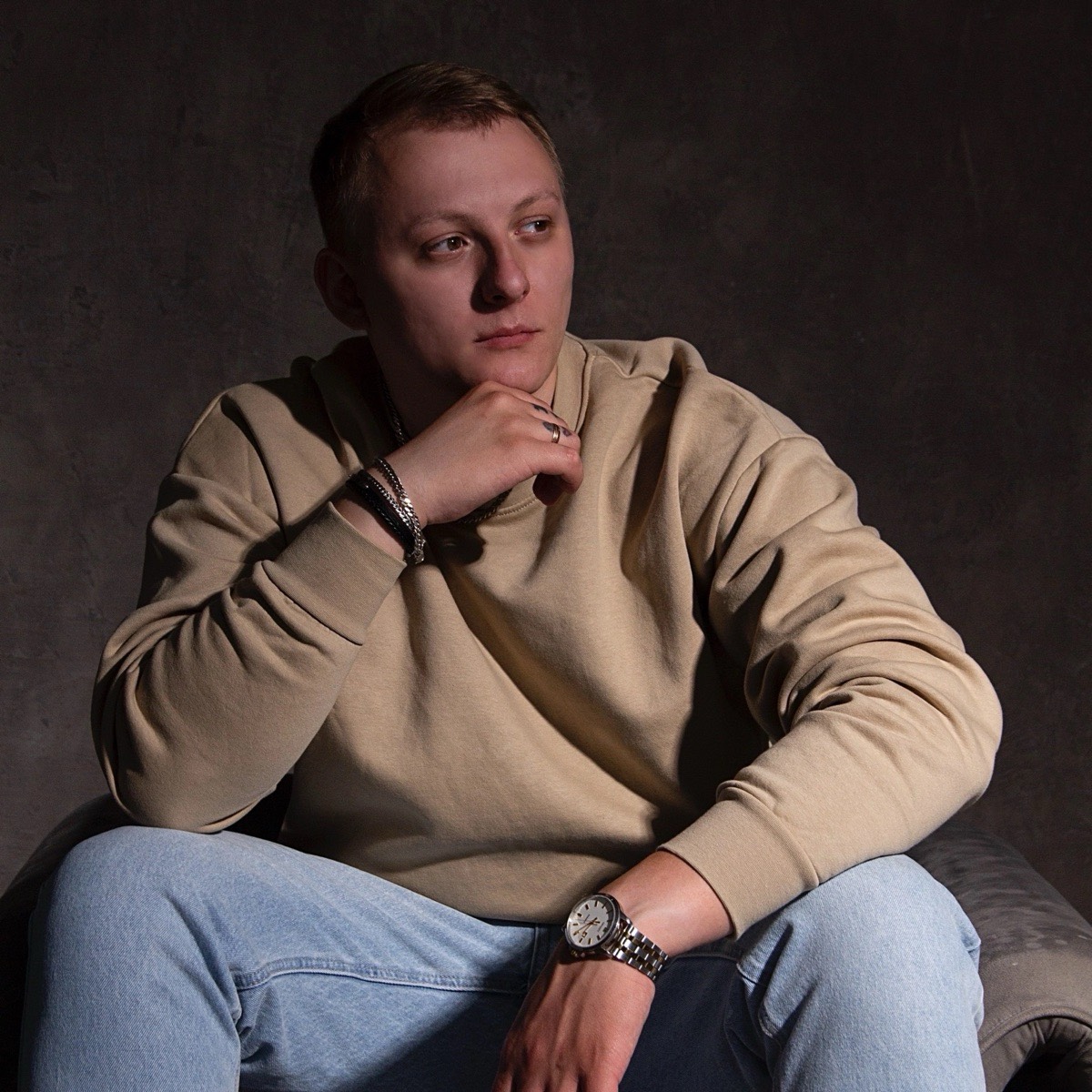 Даниил Бавин