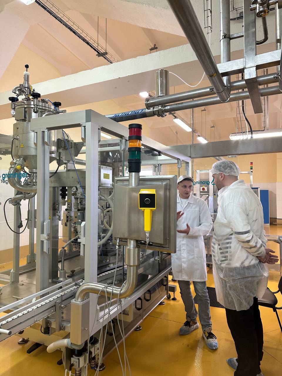 Организую контрактное производство продукции:
Пищевой
Косметической
БАД
по мировым стандартам и полным сопровождением по дистрибуции в РФ и на ЭКСПОРТ
Денис Михайлович Лекомцев
+79223737800 | Сетка — социальная сеть от hh.ru