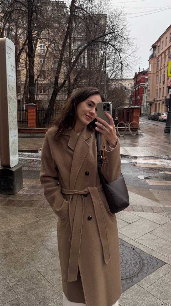 Сегодня пятница. Люблю пятницы — у меня это дни под кодовым названием «работаю с головой»: говорю с психологом, любимым коучем из *insight и пишу в дневник.
Через эти практики отмеряю какие-то.. | Сетка — социальная сеть от hh.ru
