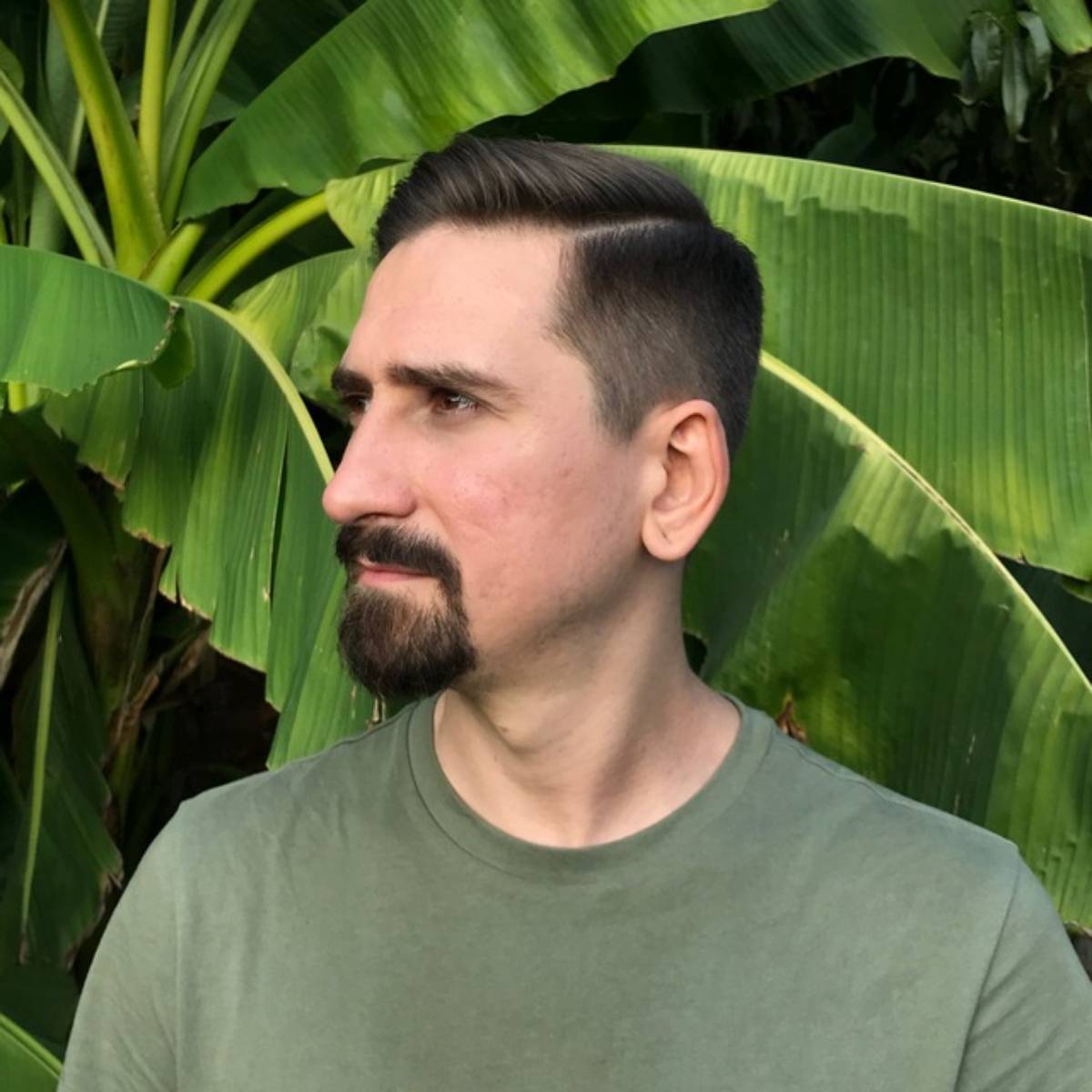 Денис Бессонов | Сетка — социальная сеть от hh.ru